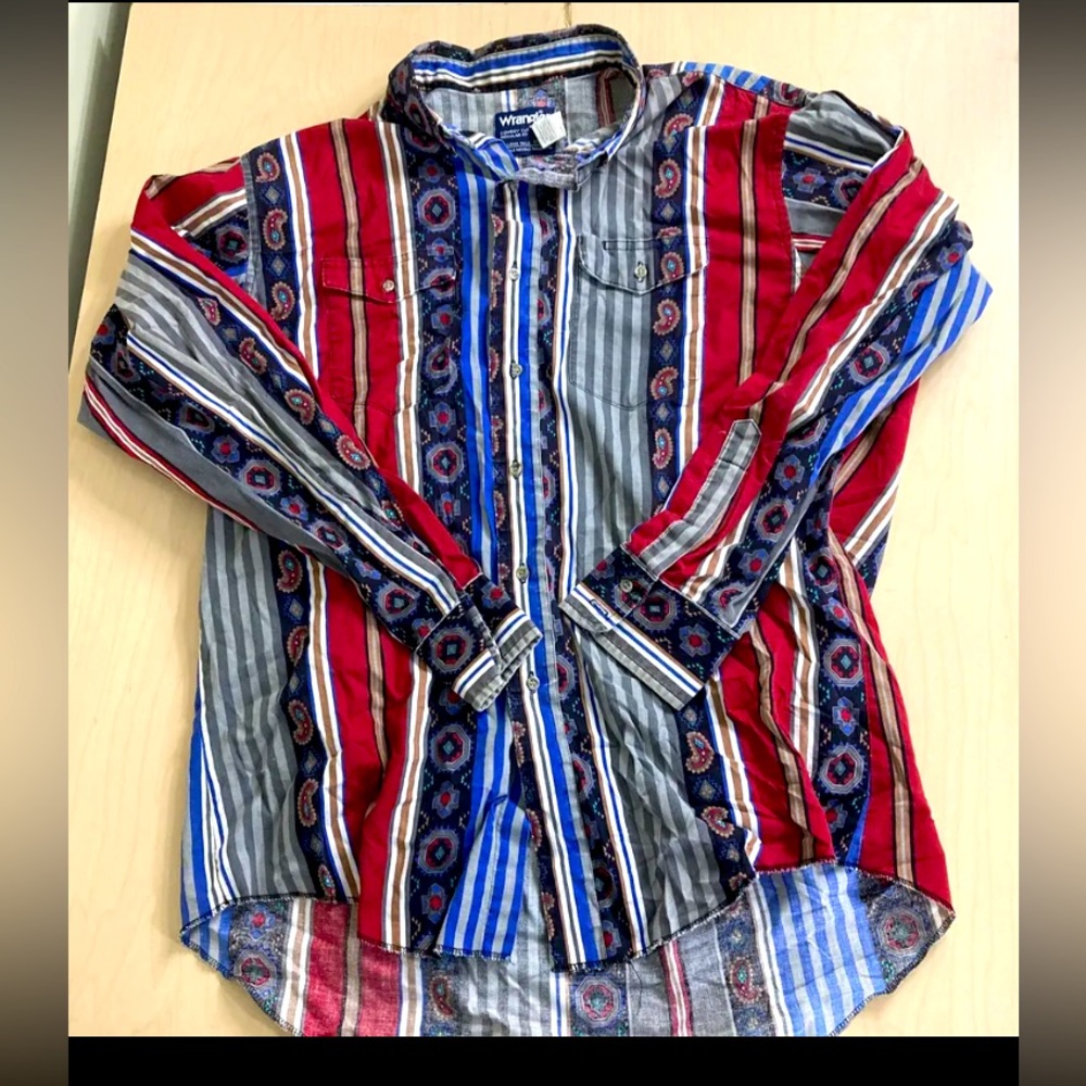 Vintage Men's WRANGLER Western Shirt Multicolor Size  XL Cowboy Cut Made in USA
